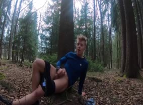 Hot Blondie Jerk In The Wood